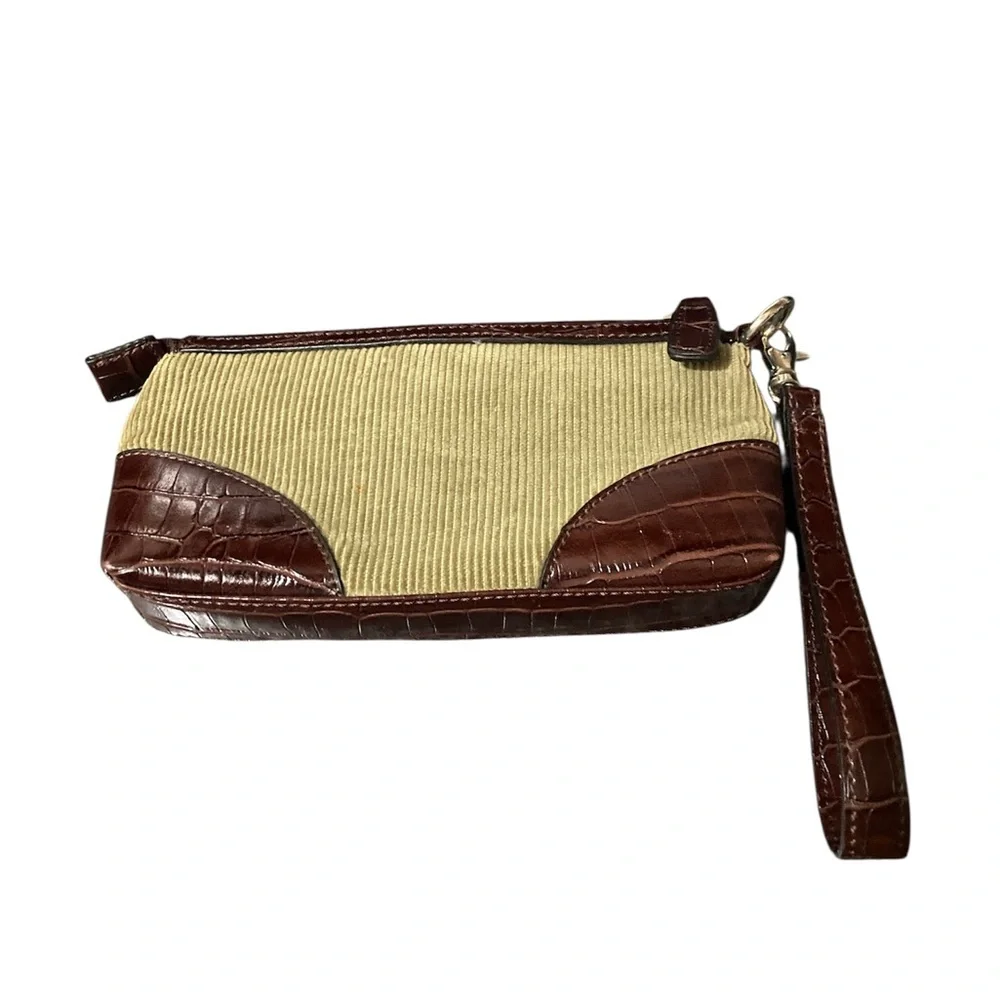 EUC Tommy Hilfiger Vintage olive corduroy and brown patent leather wristlet